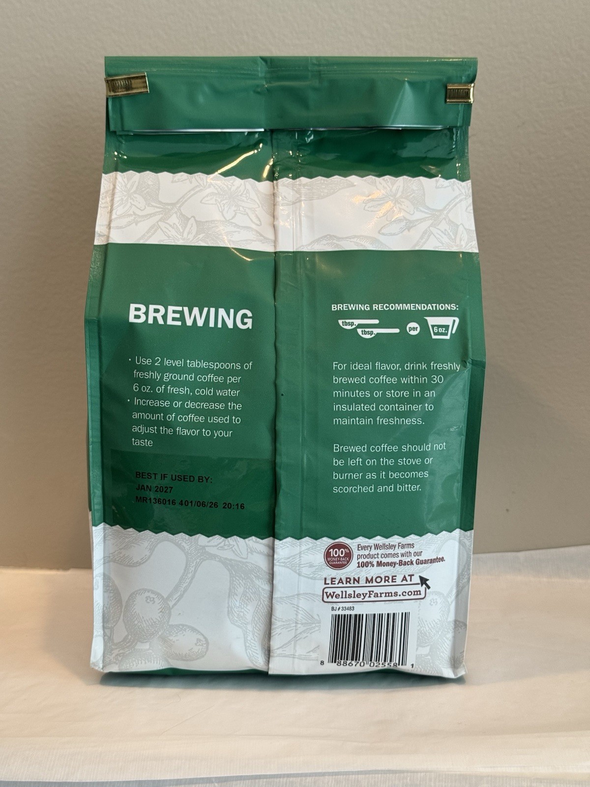 Wellsley Farms Decaf Decaffeinated Blend Coffee Medium Roast 40 oz 2.5 lb New