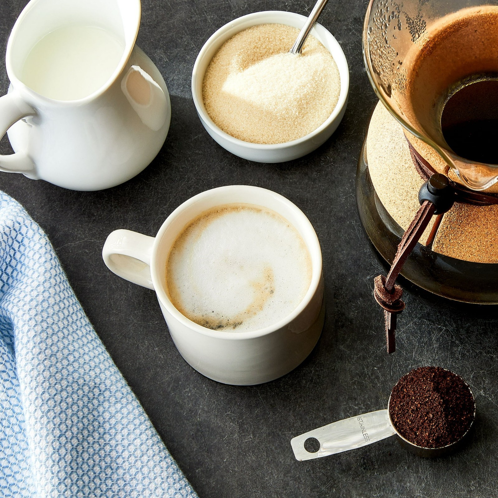Great Value Colombian Medium Dark Roast Naturally Caffeinated Ground Coffee, 22.