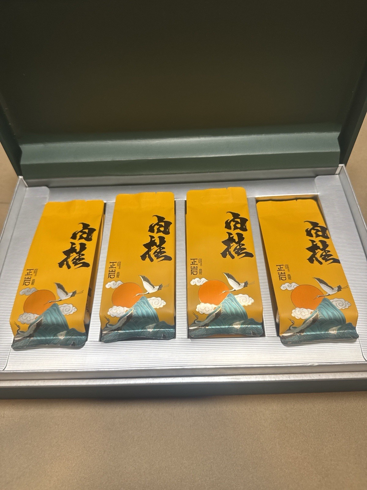 2022 Wuyi Rock Tea Rou Gui Oolong 100g Gift Box 12 Sealed Packs Fujian China