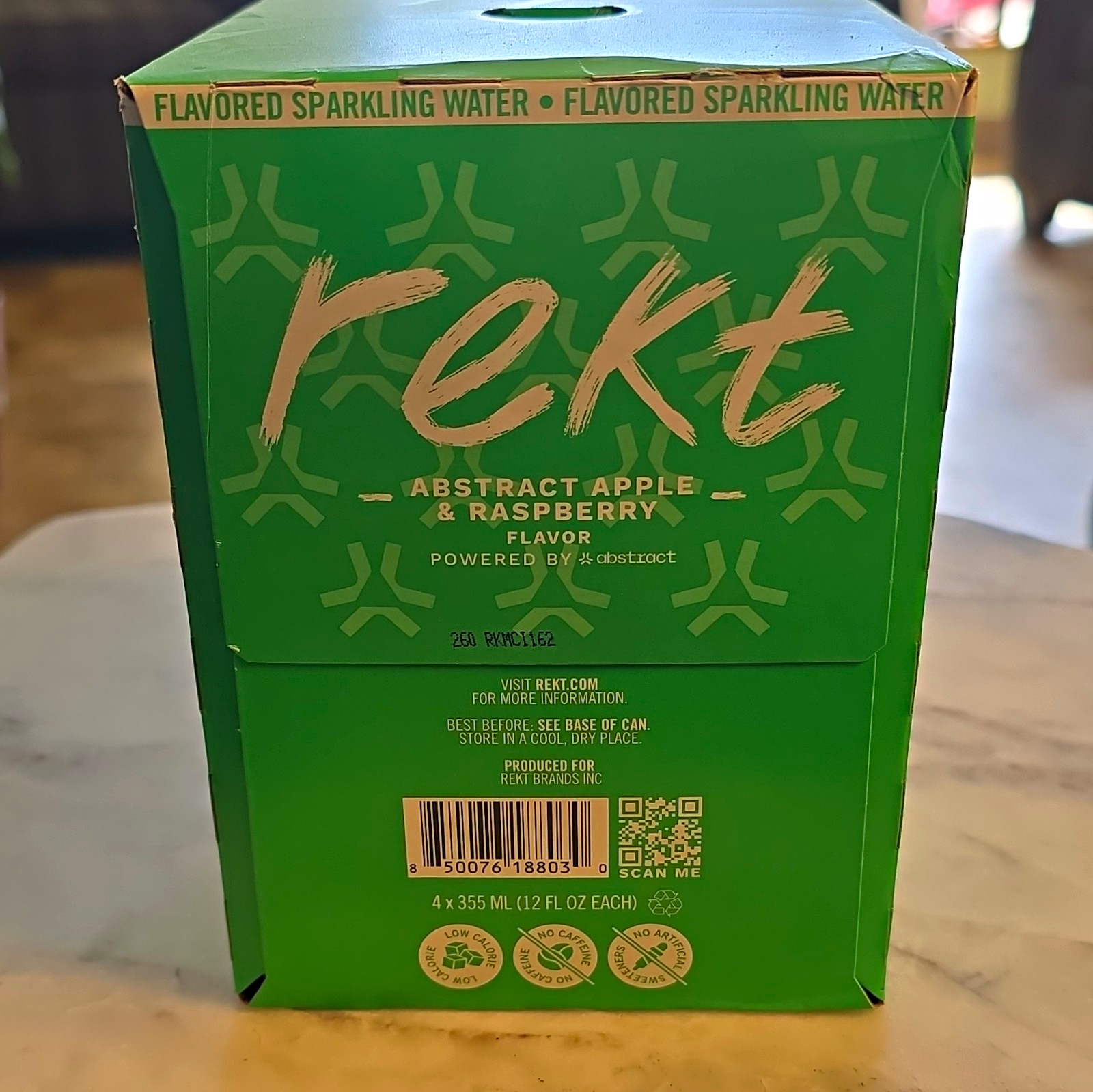 rekt Abstract Apple & Raspberry Sparkling Water, 4 Pack 355 mL Cans