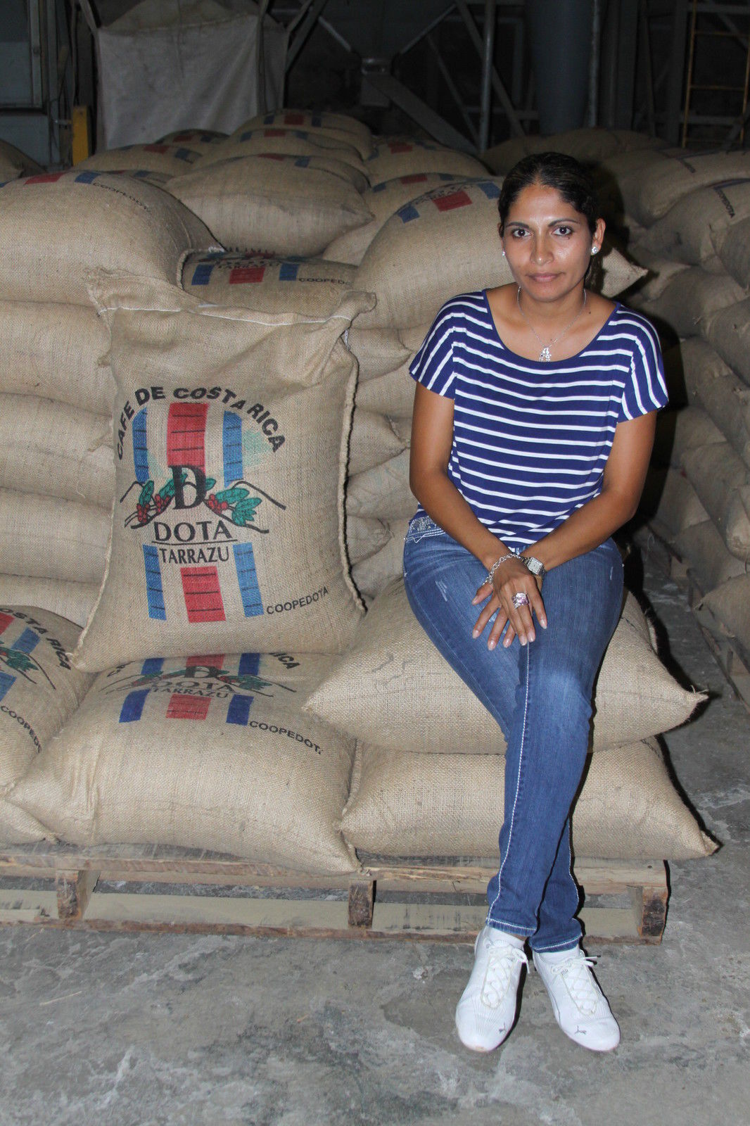 100% Hawaiian – Kona Coffee Beans Medium Roasted One Pound Bag