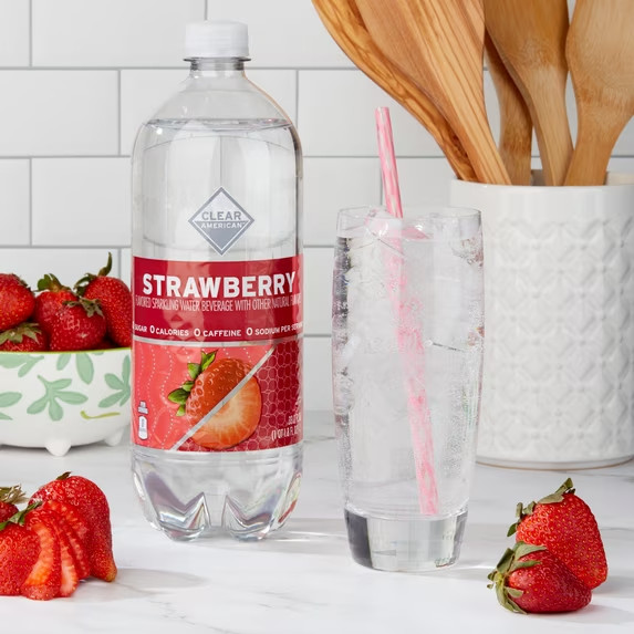 Clear American Strawberry Sparkling Water, 33.8 fl oz