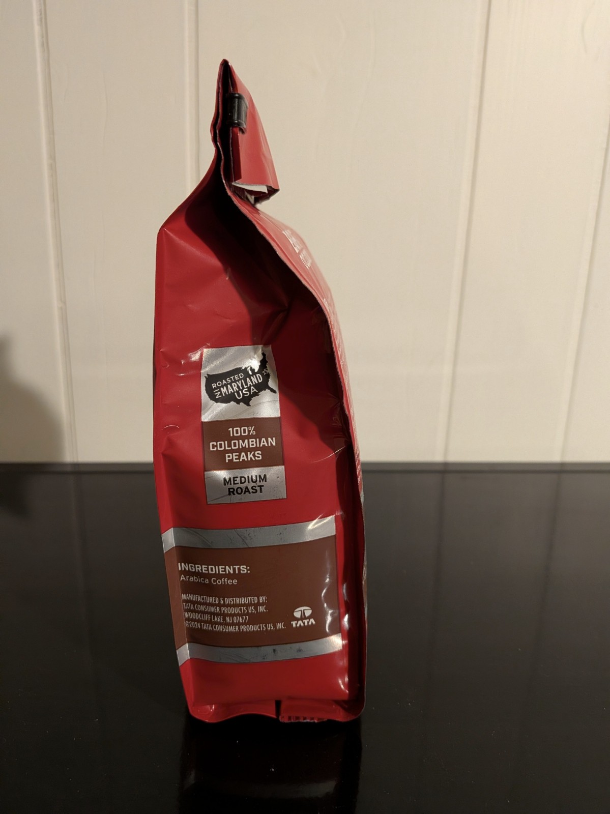 Eight O’Clock Coffee – 100% Colombian Peaks Whole Bean 11 oz – Best By 8/6/2026