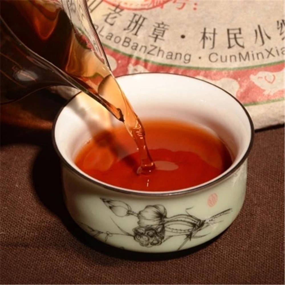 357g Yunnan Old Ripe Pu-erh Tea Cake Natural Herbal Energy Daily Brew