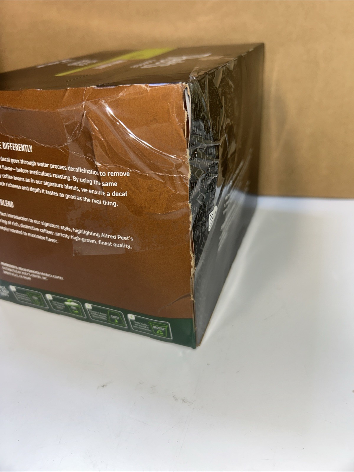 32 Peets Coffee, Dark Roast Decaf Coffee Pods, K-cups Arabica Coffee 09/26
