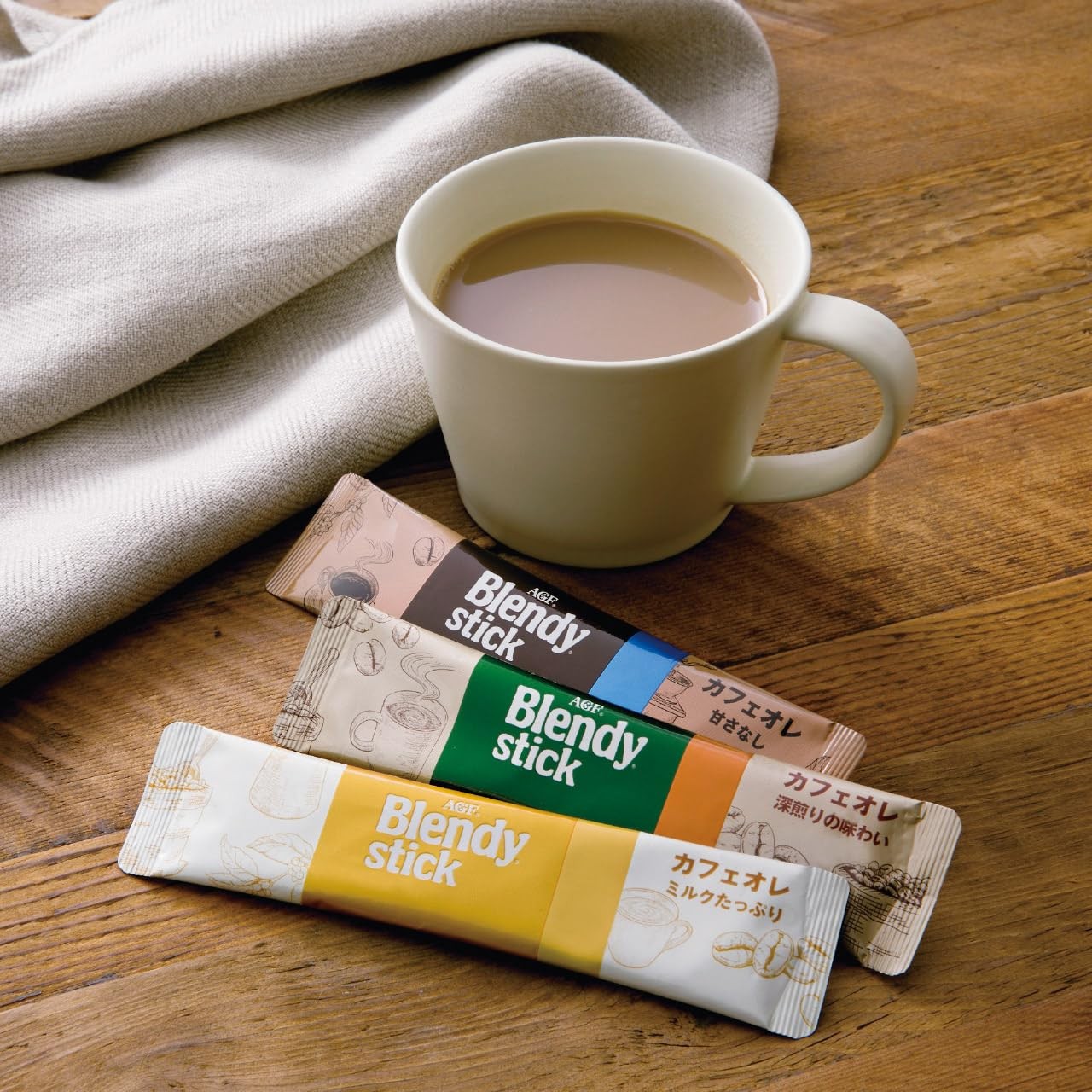 AGF Blendy Stick Cafe au Lait BST-30D M260-10