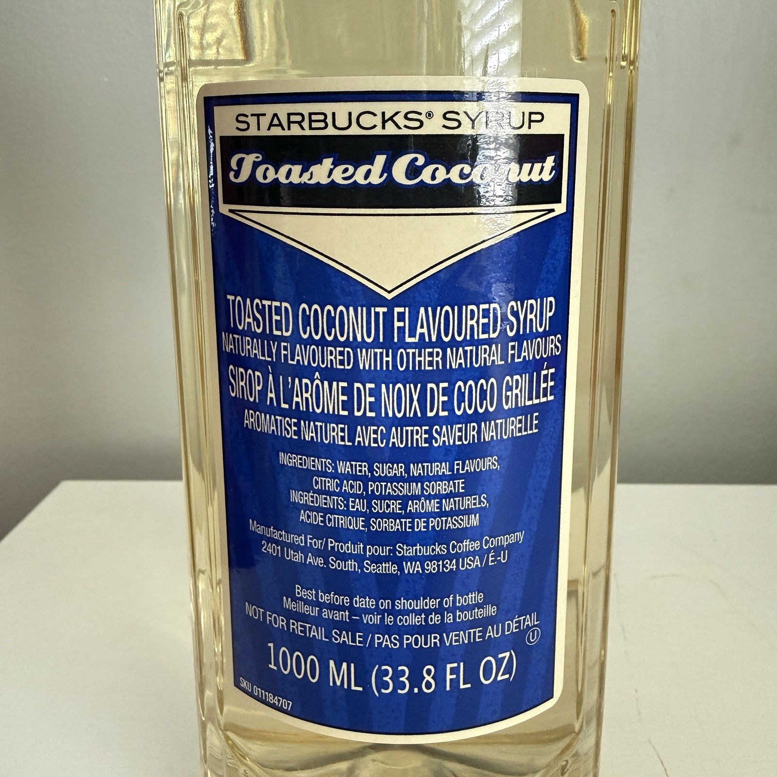 Starbucks Toasted Coconut Coffee Flavoring Syrup, 1L (33.8 fl oz)