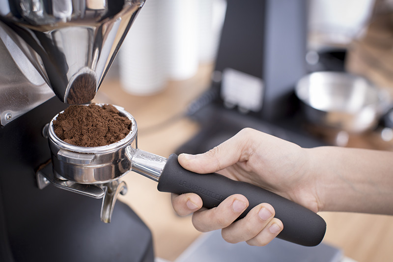 1 Kg, 2.2 Lb Vilar Decaf Espresso Coffee Beans Dark, Decaffeinated, Whole Bean