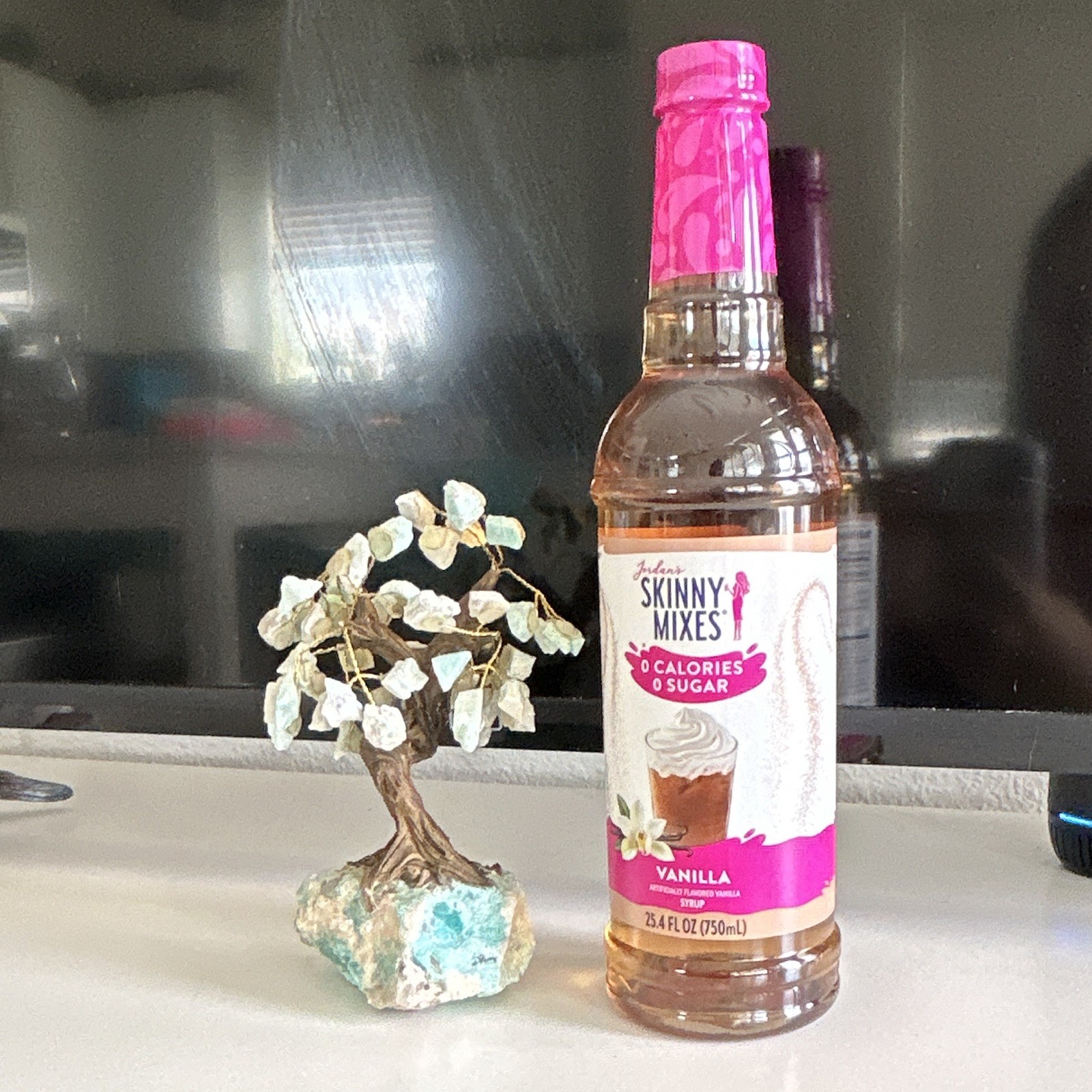 Jordan’s Skinny Mixes Vanilla Coffee Flavoring Syrup, Sugar Free, 0 Cal, 750mL